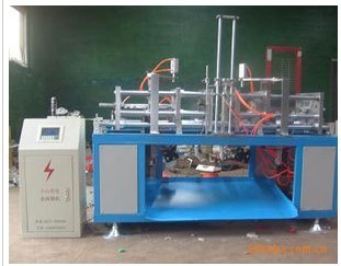 二龍塑料機械供應(yīng)中空塑料吹瓶機,全自動吹瓶機,定做各種吹瓶機圖片,二龍塑料機械供應(yīng)中空塑料吹瓶機,全自動吹瓶機,定做各種吹瓶機圖片大全,滄縣二龍塑料機械經(jīng)銷處-